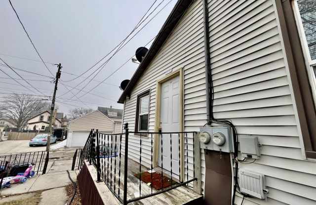 1713 Erie Ave. Gallery 1