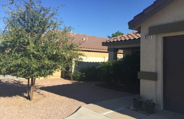 Fabulous 4 Bedroom/2 Bathroom in Chandler photos photos