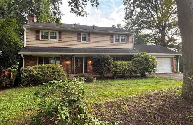 7917 FALSTAFF RD photos photos