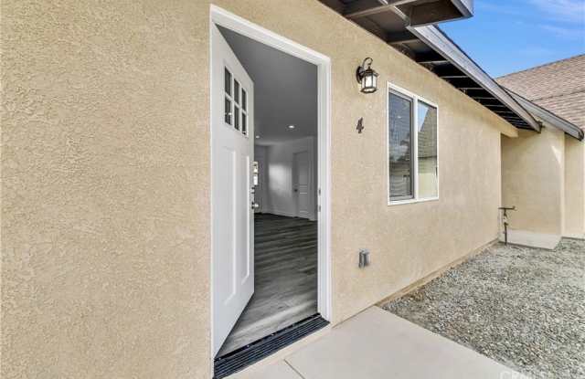 9156 Catawba Avenue photos photos