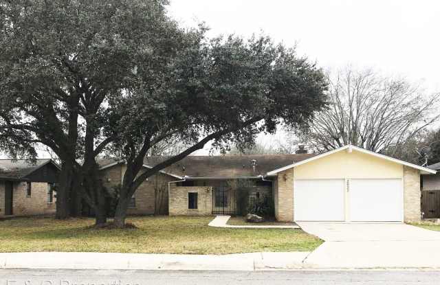 2022 Shadow Cliff - 2022 Shadow Cliff St, San Antonio, TX 78232