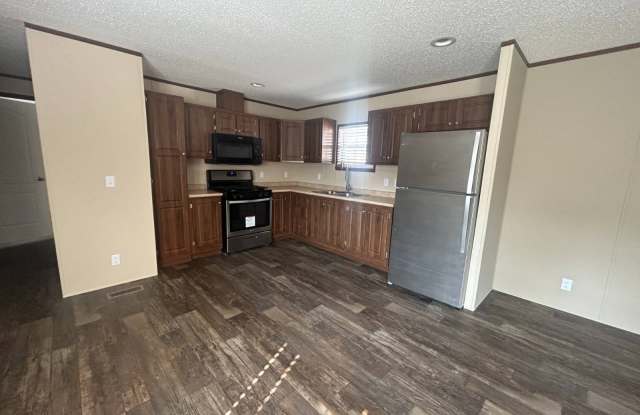 2607 Thornbury Lane photos photos