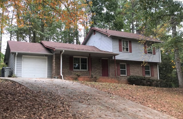113 Shannon Chase Drive - 113 Shannon Chase Drive, Fairburn, GA 30213