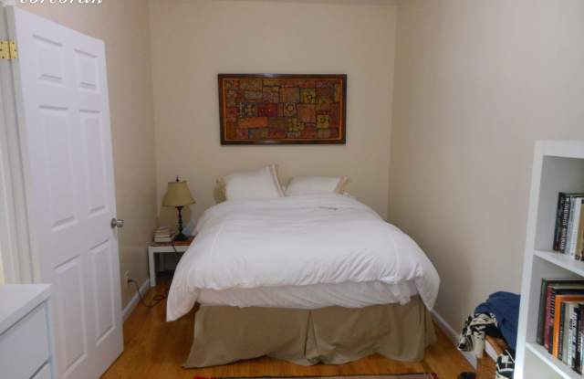 483 Warren Street Gallery 4