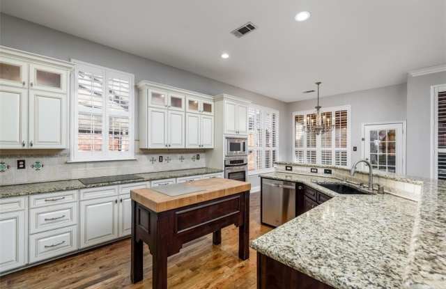 5129 Sandy Court Gallery 4
