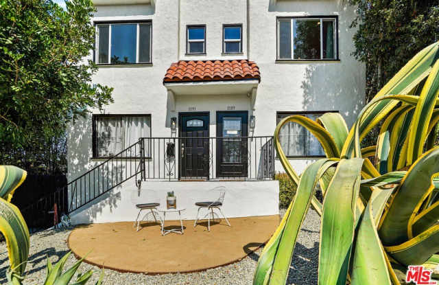 1091 S Mansfield Ave photos photos