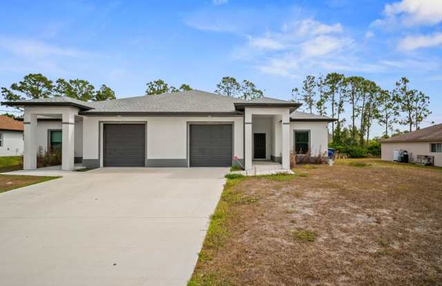 4716 - 4718 29th St SW - 4718 29th Street Southwest, Lehigh Acres, FL 33973