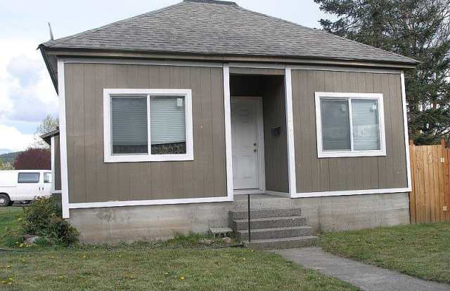 5522 North Regal Street photos photos