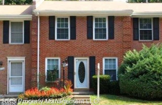 410 E Furman Dr - 410 East Furman Drive, Sterling, VA 20164