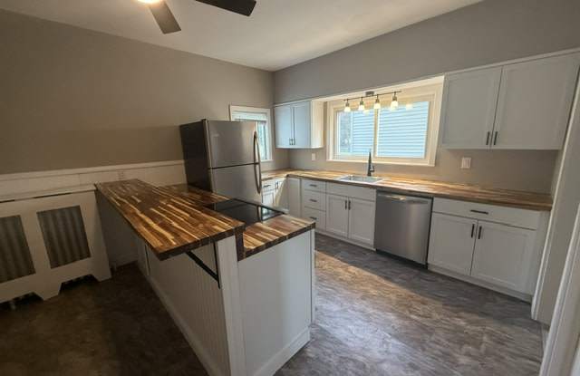 303 South Elmer Avenue - 1 Gallery 2