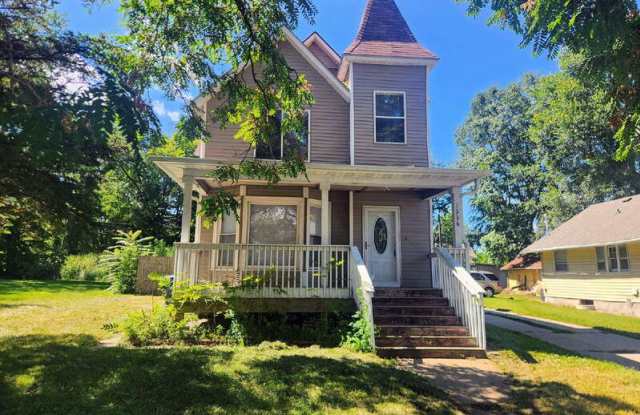 1334 East 14th Street photos photos