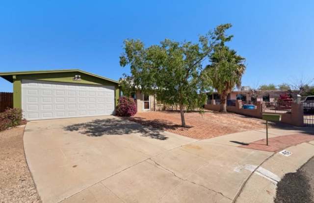 4138 West Orangewood Drive photos photos