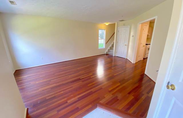 50-L HEARTHSTONE CT Gallery 4