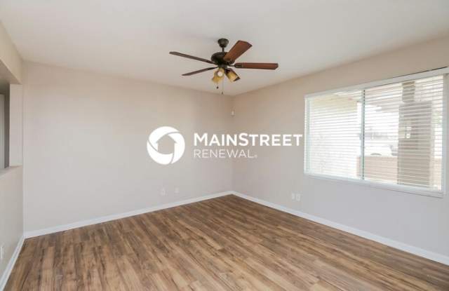 2112 East Diamond Avenue Gallery 4