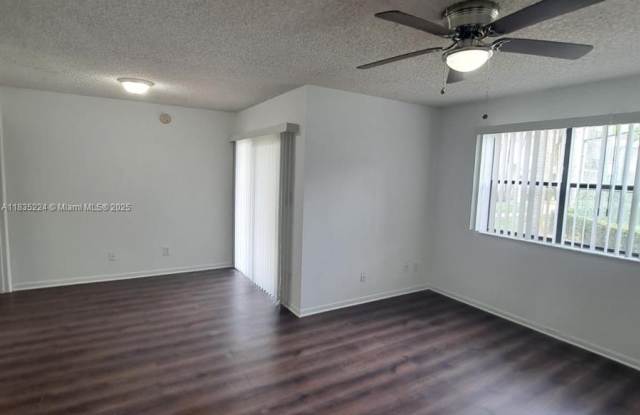 540 S Park Rd photos photos