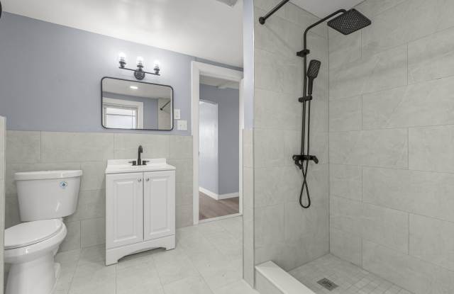 429 Vester Street - 2 photos photos 429 Vester Street - 2 photos photos