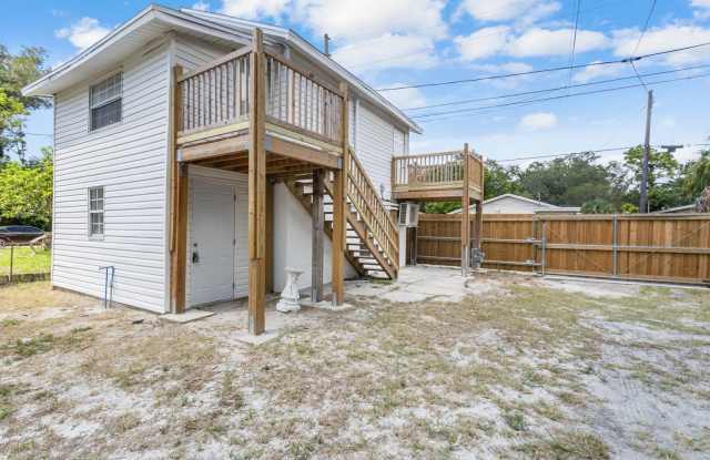 REDUCED Rent $1895.00.... 3 bed/2 bath Split Level, NEW downstairs addition, lots of extras ** FREE 65 INCH TV if moved in by 2/14** photos photos