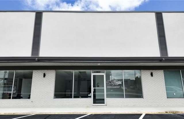 1665 SW RAILROAD Avenue Gallery 1