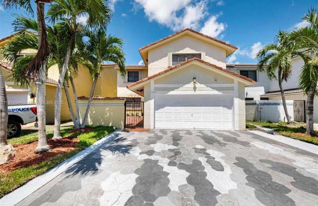 15157 SW 95th St photos photos