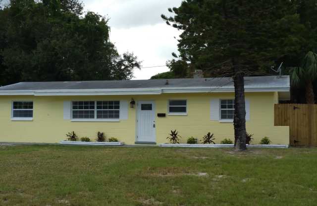 Newly Remodeled 3BR Home in Coquina Key – Large Yard with Dual Side Access photos photos