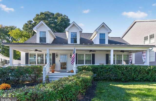 4922 HINE DR Gallery 1