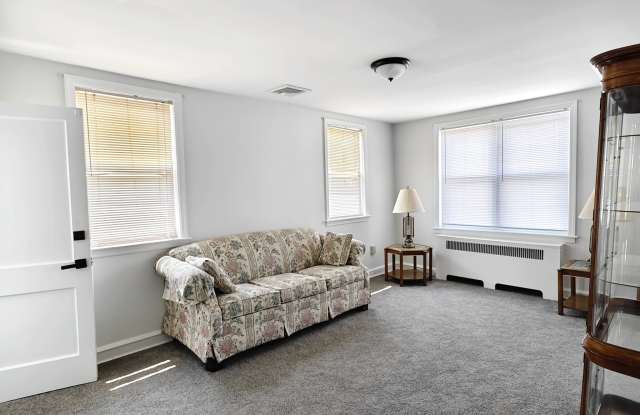 7221 Barnard Ave photos photos