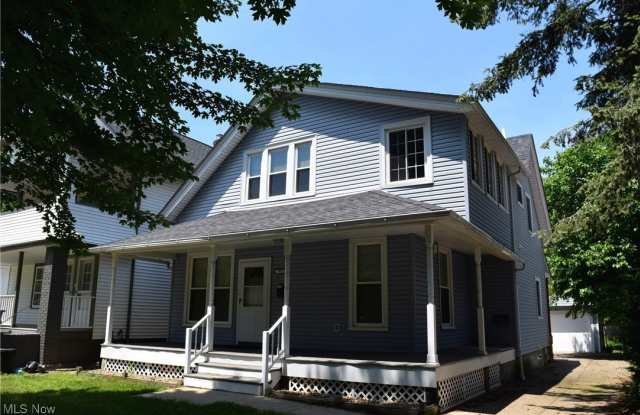 9913 Foster Avenue photos photos