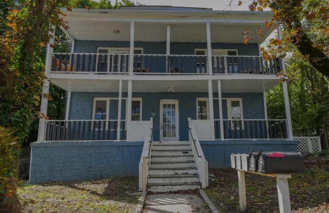 364 Ashford Avenue Gallery 2