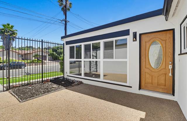 6234 Crawford Street Gallery 2