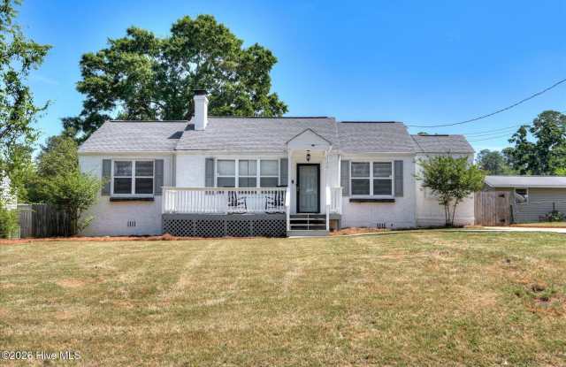 1106 Azalea Drive Gallery 1