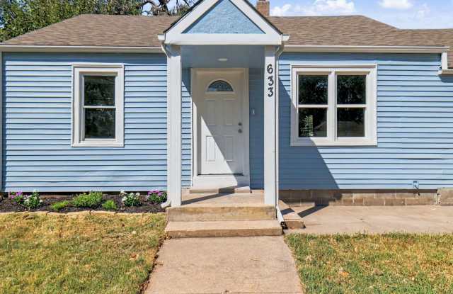 633 N. Ridgewood Dr. Gallery 1