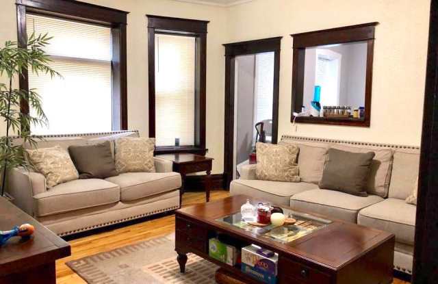 507 Minnehaha Avenue East Gallery 4