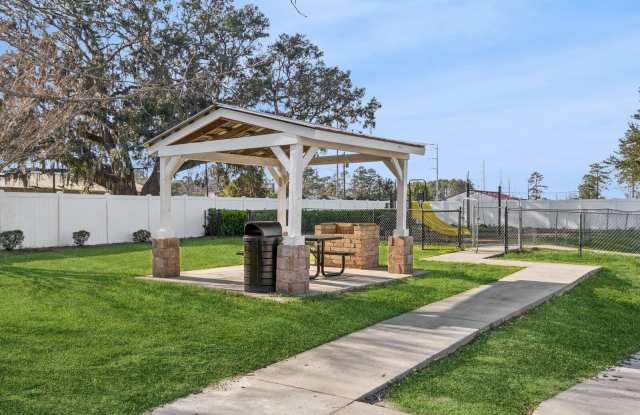West Towne Cottages Gallery 4
