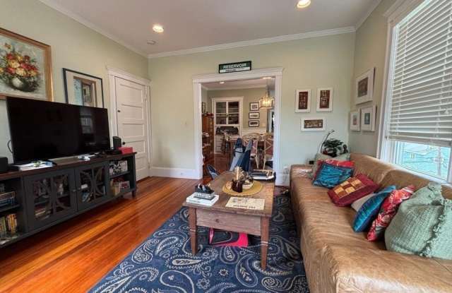 12 White Ave photos photos