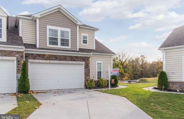 20248 Huntington Court photos photos