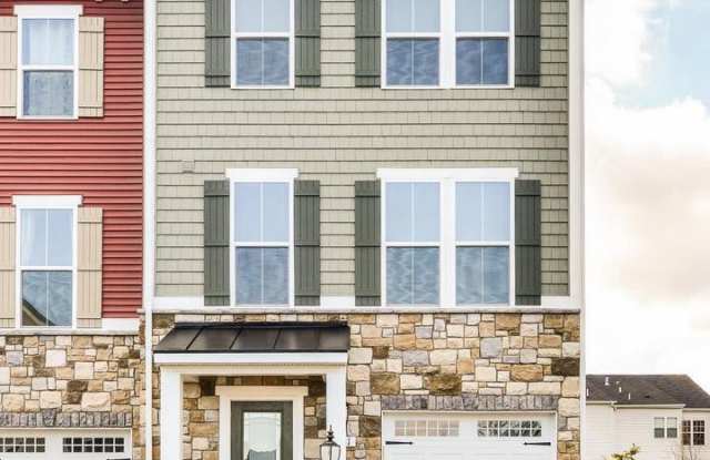 41711 MCMONAGLE SQ - 41711 McMonagle Square, Stone Ridge, VA 20105