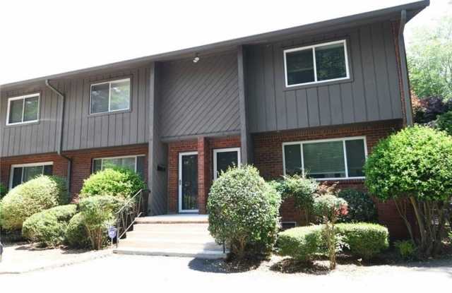 1604 Briarcliff Road photos photos