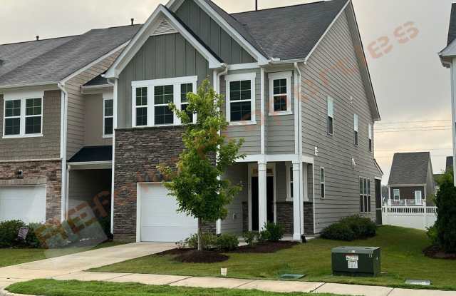 Beautiful 3 Bedroom 2.5 Bathroom  End-Unit Townhome with Screened Porch in Sweetwater, Apex – Available June 4! photos photos