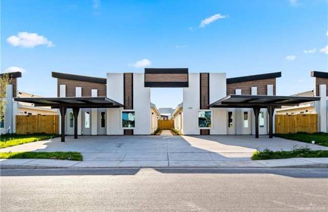405 N Onyx Avenue Gallery 1