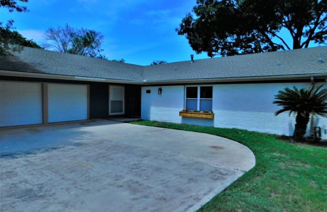 6211 Battery Lane - 6211 Battery Lane, San Antonio, TX 78233