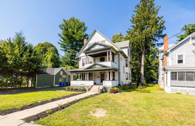 978 West Blvd - 978 West Boulevard, Hartford, CT 06105