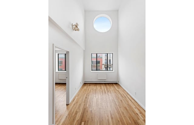 17 Ave C - 17 Avenue C, New York City, NY 10009