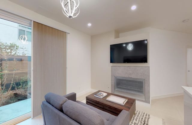 3567 Brothers Ln Gallery 2