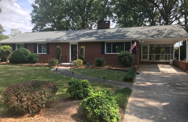 1325 ARROW WOOD ROAD - 1325 Arrow Wood Road, Asheboro, NC 27205