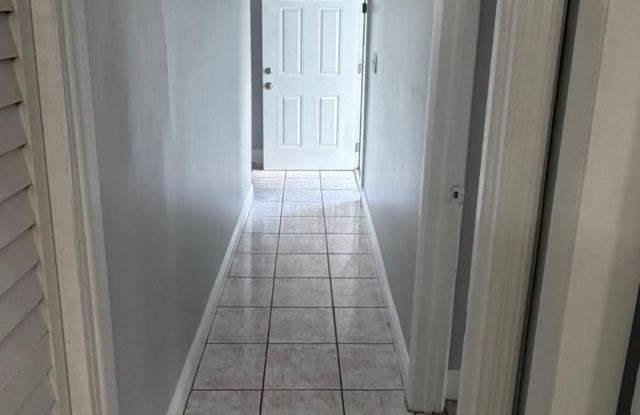 21312 NW 40th Circle Court Gallery 3