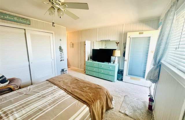 459 Dune Road Gallery 3