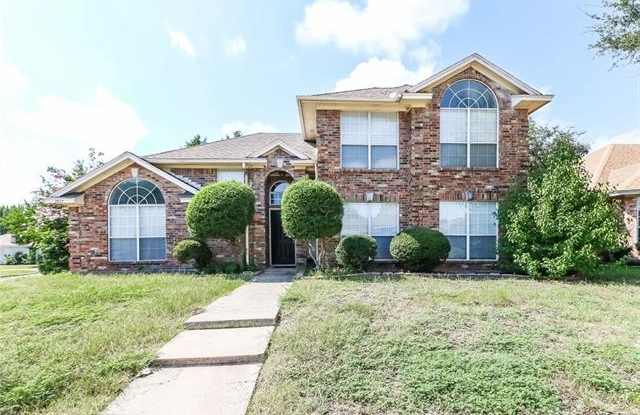 2837 Perrine Place - 2837 Perrine Place, Grand Prairie, TX 75052