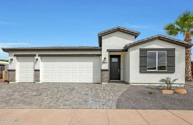 2517 N 56th St photos photos
