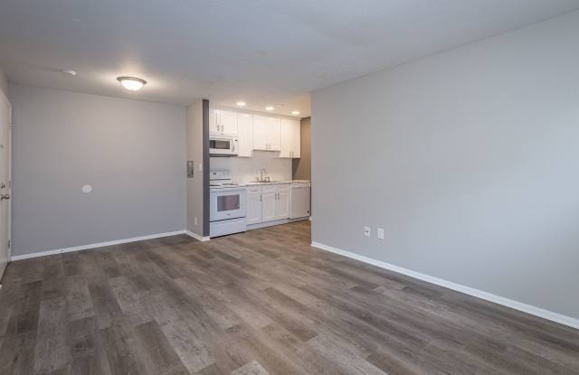 Lakewood Pointe photos photos