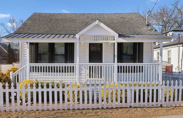 Downtown Franklin Retreat - 1104 Park Street, Franklin, TN 37064 Downtown Franklin Retreat - 1104 Park Street, Franklin, TN 37064